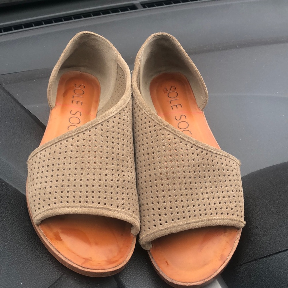 Like New Sole Society leather perforated flats - barely warn size 6.5M
